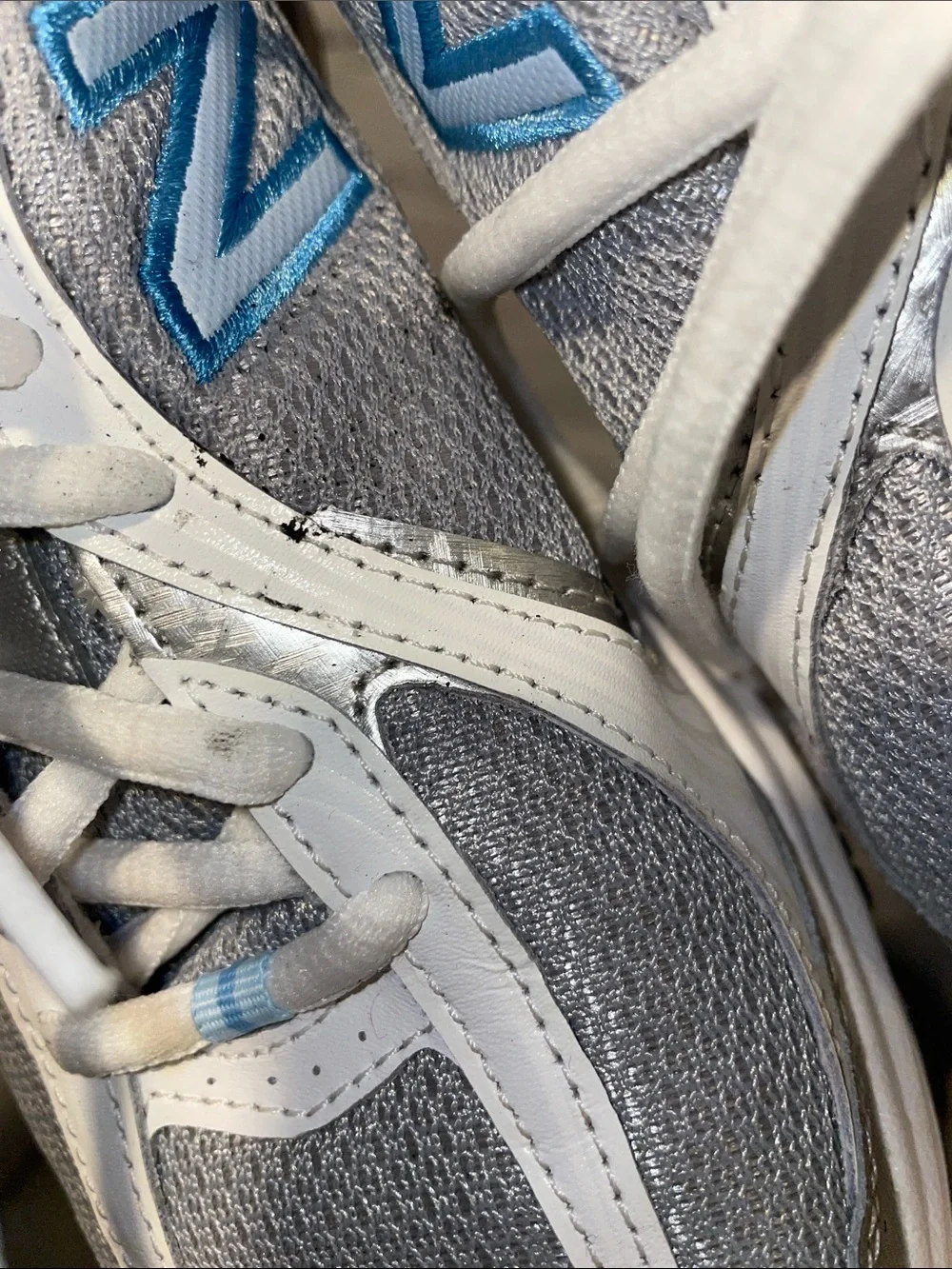 New Balance Women's Gray and Light Blue Athletic Walking Shoes sz8